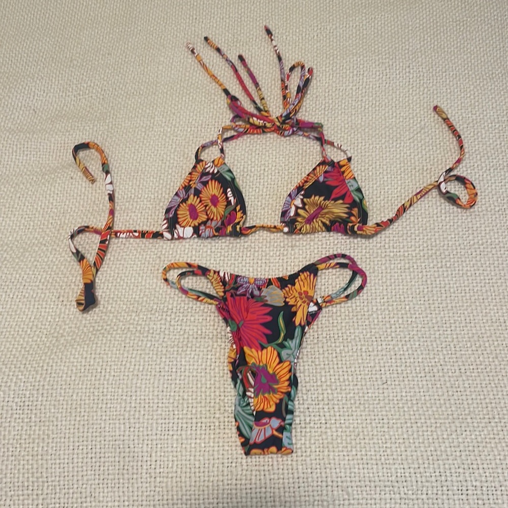 Montce Bikini Size S